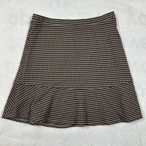 Margaret M Trumpet Houndstooth Mini Skirt Size Medium Khaki Brown Ruffle Hem